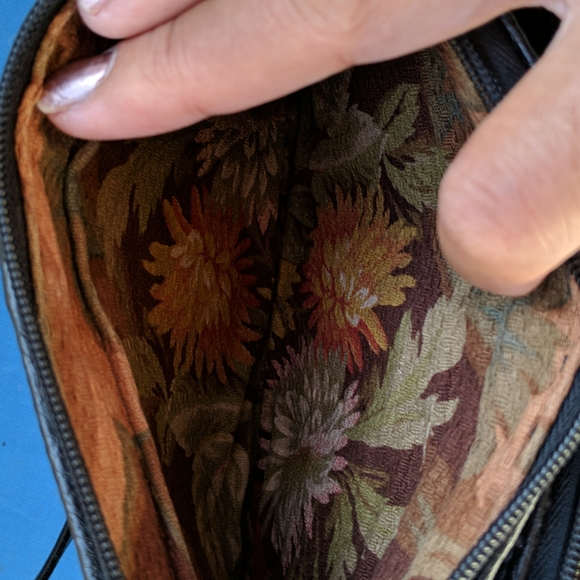 Brighton crossbody bag - Picture 7 of 9